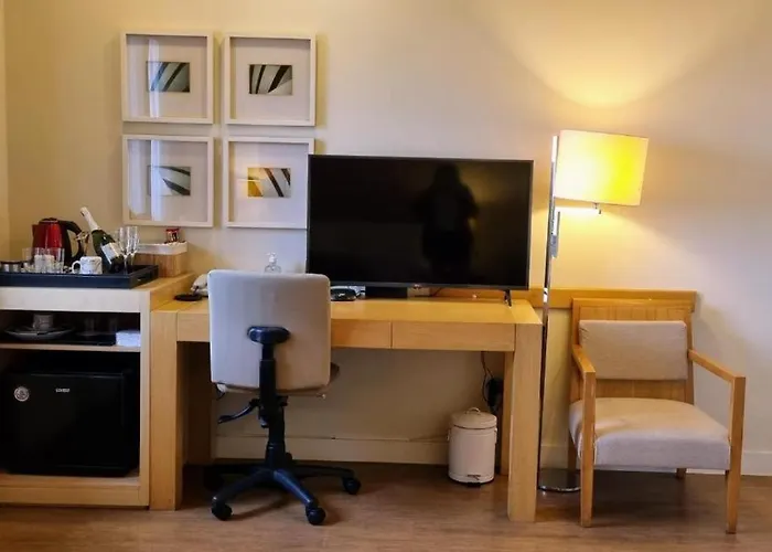 Linda Suite Em Hotel Ao Lado Do Aeroporto De Congonhas